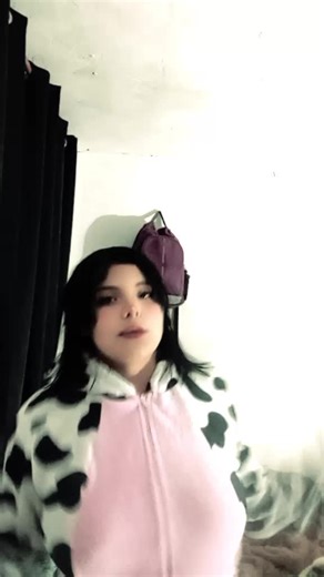 Videos de cm_2007 (@cm_2007) con “original sound - Latin Letras”