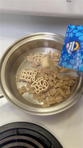 SpongeBob Mac & Cheese!!!!!!!!!!