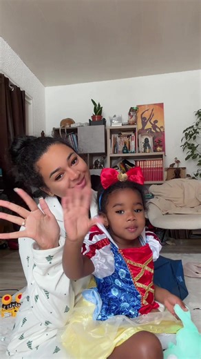 Unboxing Hello Kitty : Surprise à chaque ouverture !