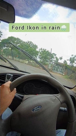 Ford Ikon during rain | Gumsum Gumsum song