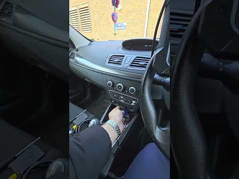 Renault Megane 4-Button Key Card Programming with Autel IM608 | Step-by-Step Guide