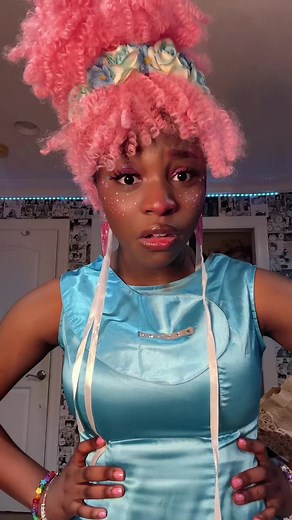 i love how unserious ttbgo is its such a funny show😭🙏🏾 #trolls #ttbgo #poppycosplay #poppytrolls #trollsbandtogether