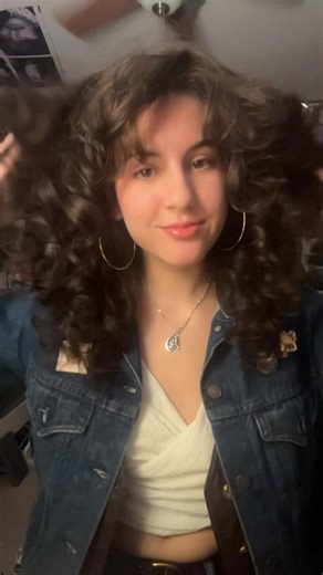 Sock Curl Tutorial for Gorgeous 80s Hair Styles