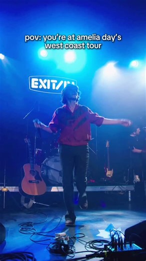 heard we were bringing back live vocals? 👀 #vocalist #singer #livemusic #amywinehouse | Amelia Day