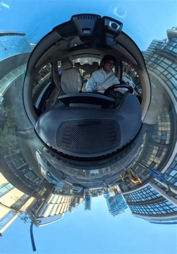 Who needs a tripod? My Insta360 just chills here. 😎 JJC DM-X5 mount keeps it standing, steady, and scratch-free. Funny shots, ready to roll. #JJC #videography #insta360x5 #contentcreator #insta360