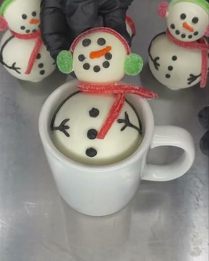 Cafe's Melting Snowman Hot Cocoa Bomb Sparks Laughter