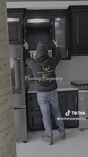 Cocinas modernas y puertas de entrada con estilo