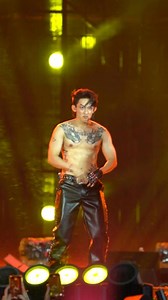 194K views · 7K reactions | [Focus Cam] Kay Trần - SuperStar | Concert ATVNCG D3,4 "Rực rỡ với những ước mơ mà lâu ngày anh từng khát khao.." #KayTran #MentorKayTran #AnhTraiVuotNganChongGai #KayTranTanBinhToanNang | Kay Trần | Facebook