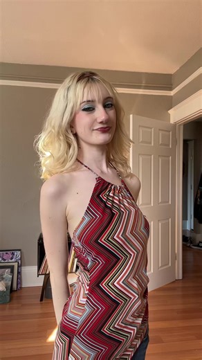 65 degrees in seattle so i had to bring the blue eyeshadow out | blue eyeshadow