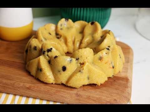 Χαλβάς σιμιγδαλένιος με καρύδα και πορτοκάλι, χωρίς σιρόπι σε ένα σκεύος