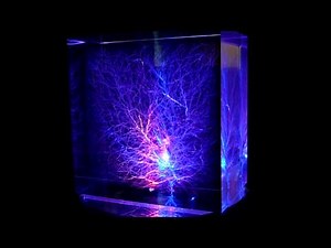 Illuminated Lichtenberg Figure
