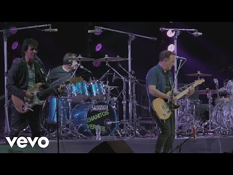 Hombres G, Enanitos Verdes - Mejor No Hablemos de Amor (En Vivo)