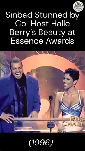 😊 when Halle Berry and Sinbad co-hosted the 1996 Essence Awards 😊 lol, love it! Sharing throwback from: Vintage & Iconic African American all #halleberry #Sinbad | LaDonna Entertainment, Arts, and Events