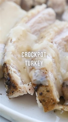 Southern Plate | Easy Southern Recipes on Instagram: "Comment RECIPE to save this Crockpot Turkey! 🦃🍽️ This is Thanksgiving made easy, y’all. Tender, juicy turkey that slow-cooks all day until it practically falls apart — no basting, no babysitting, no stress. Just season it, set it, and let the crockpot work its magic while your kitchen fills with the best smells. Perfect for small gatherings, Friendsgiving, or when you want that cozy holiday flavor without cooking a whole bird. crockpot turk
