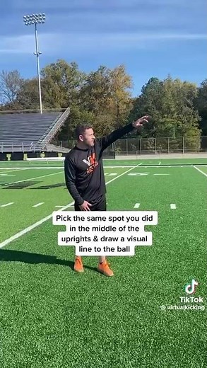 How to kick a field goal part 1! This series will only be the basics