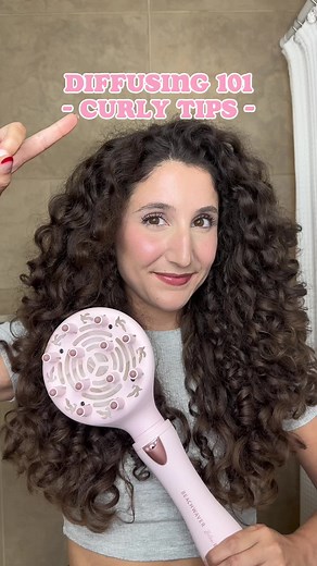 Diffusing Curly Hair Tips for Volume and Shine
