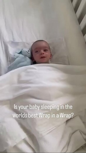 SWADDLING YOUR BABY 👶🏼🌙It is normal for babies to make jerky movements when they are tired and trying to fall asleep? This is caused by their startle reflex, which is present until they are three to four months old. This is why I always recommend swaddling a baby. I believe swaddled babies settle faster for two reasons. First, babies come from a very confined environment (the womb) with little room for movement and would have felt as though they were being held very tightly. Second, sometimes