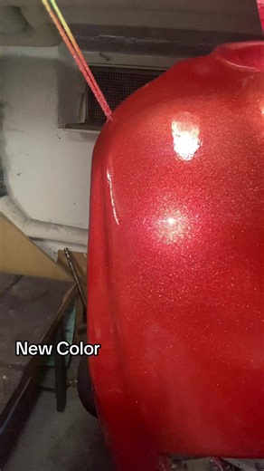 Exploring the New Color of Piaggio Airliness