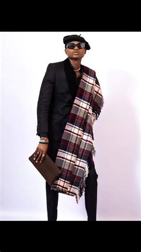 @Mobie Gazer Collections