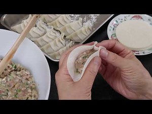簡単！川津幸子先生の餃子の包み方【30秒でわかる】