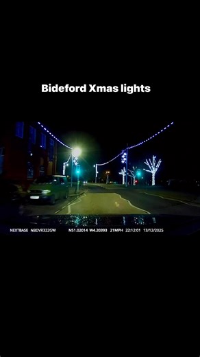 Bideford truly comes alive at Christmas, and nowhere captures the festive spirit quite like the Christmas lights along the river, beside the historic bridge. As dusk falls, the reflections of twinkling lights dance across the water, creating a warm and welcoming glow that perfectly complements the town’s rich heritage. Set against the backdrop of one of Bideford’s most iconic landmarks, the lights add a magical touch to evening walks along the quay. The mix of historic stonework and modern festi