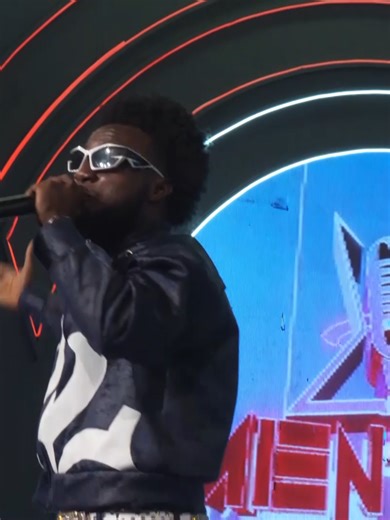 Full Performance : Maba is a contemporary hip-hop and Afro-rap song by Ghanaian rapper Ex Doe, released in 2022. The song blends street vibes with confidence and lyrical flair. @realennaybuilds on last week’s Star Performer win with this bold choice. #TV3MentorXIV #TV3GH