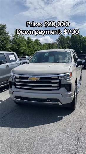 2026 Chevrolet Silverado 1500 High Country Crew Cab 4WD — White Sands