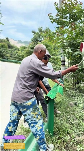 Teamwork in Action: How Rural Roads Stay Safe Without Heavy Machinery