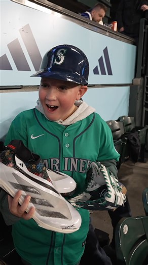 30K views · 310 reactions | The kid was too stunned to speak  This lucky fan in the J-Rod Squad took home a pair of Julio's adidas ADIZERO IMPACT+FLORAL cleats on #OpeningDay and the look on his face says it all. | Seattle Mariners | Facebook