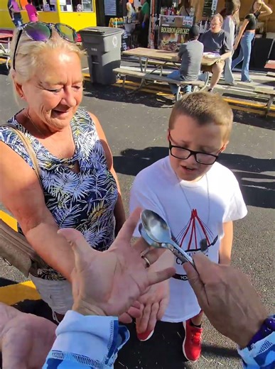 Join the growing list of the SPOONED #spoonman #getspooned #spooned #music #festival #musicalspoons