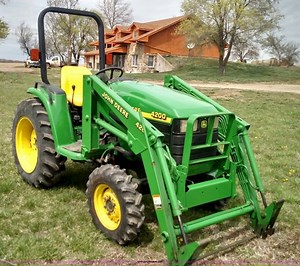 John Deere 4200