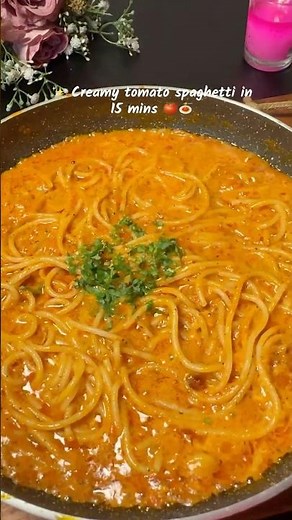 Creamy Tomato Spaghetti in 15 Mins 🍅