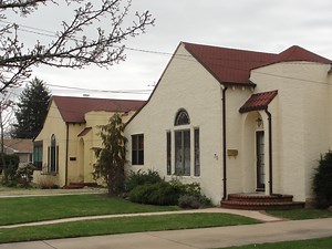Taking a Tour Through Merrick's Unique Neighborhoods
