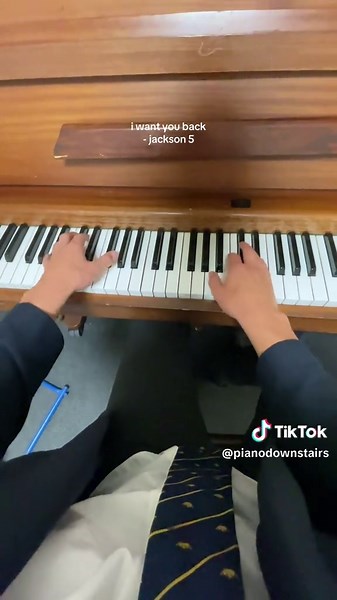 Piano Cover of 'I Want You Back' by Jackson 5