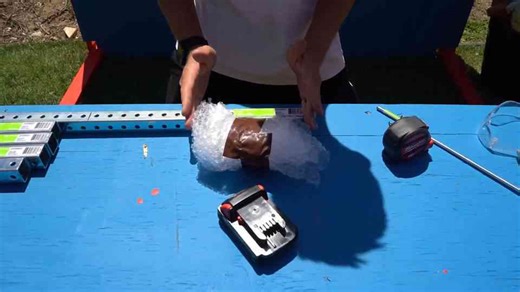 Break into UNBREAKABLE CUBE or LOSE your iPhone!