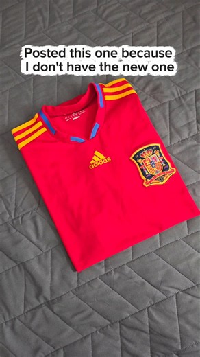 Appreciation Post for the World Champions. Posted this Spain shirt because I don't have the new one😅