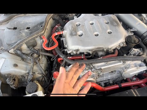Finding and fixing coolant leak on G35!
