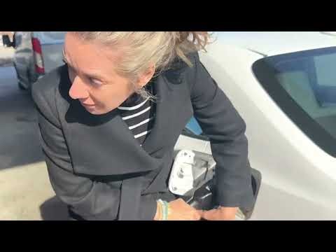 How to put gas in your car: Step by step guide for beginners