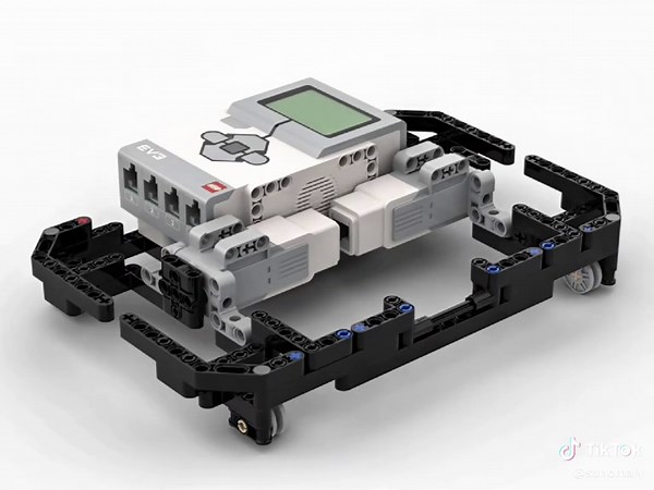 3D robot basc for studio 2.0 #wro2026#wro#ev3#3D #idea
