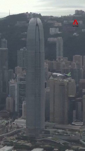 144K views · 1K reactions | ✈️ The Comac C919 is China's answer to Boeing's 737 and Airbus' A320. The plane made its debut outside the mainland for the first time on Saturday (Dec 16) in a flyby over Hong Kong's Victoria Harbour. | CNA | Facebook