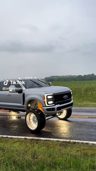 Custom Ford F350 Truck Modifications and Upgrades