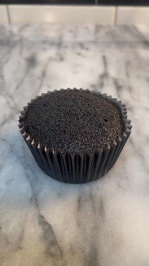 Halloween Little Shop of Horrors Cupcakes Tutorial