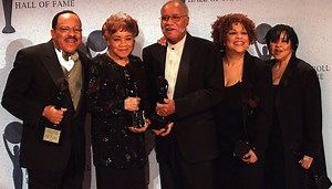 Pervis Staples, co-founder of The Staple Singers, dies at 85