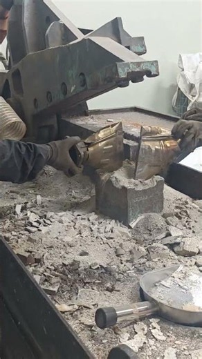 Fastest Way To Dismantle Catalytic Converters For Platinum Recovery