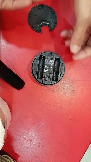 How to replace battery of Logitech Z407 Remote Control