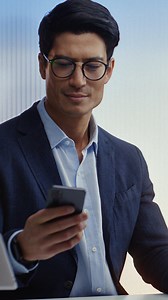 ESSILOR on Instagram: "Master the art of multitasking: switch between digital devices with ease with Varilux® XR series™, the first progressive lens powered by behavioral artificial intelligence. #Essilor #VariluxXRSeries"