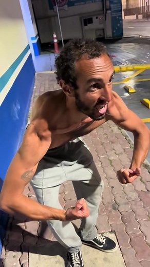 Trapézio em GTA 5: Momentos Engraçados de Trevor
