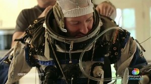 Discovery TV Spot, 'Homemade Astronauts'