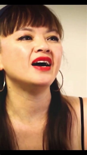 Tangle me up -Ly Vui and Avraham Yehuda on guitar