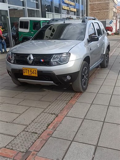 Renault Duster 2018 Review: 2.0 4x4 Features